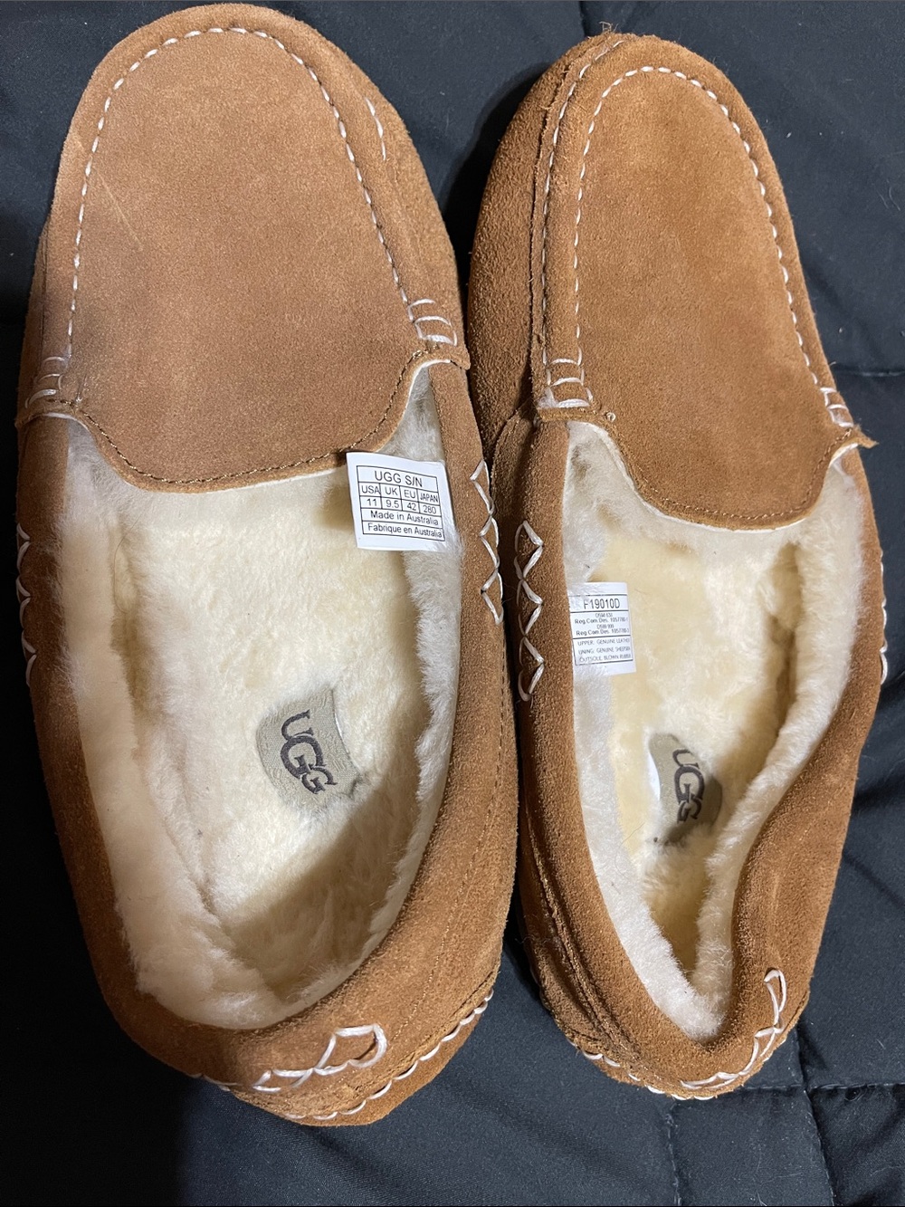 UGG Women's Suede Moccasin Slippers - Chestnut